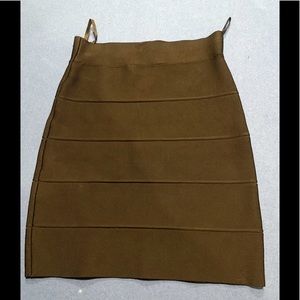 BCBGMAXAZRIA  Simone Skirt